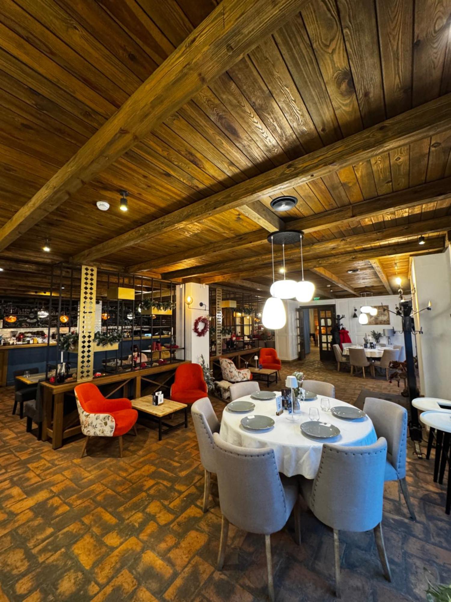 Kaban Boutique - 5Star Central Villa In Vatra Dornei Eksteriør billede