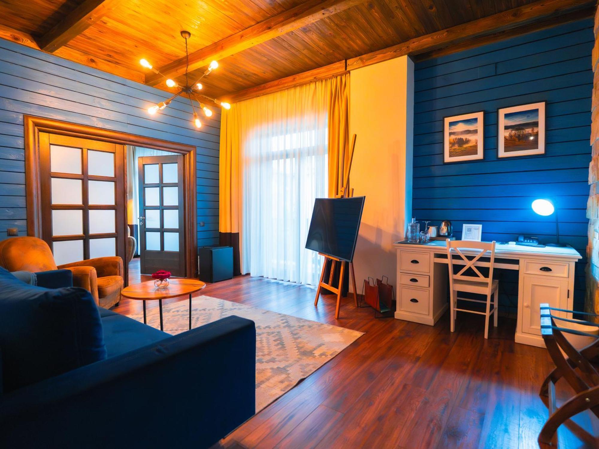 Kaban Boutique - 5Star Central Villa In Vatra Dornei Eksteriør billede